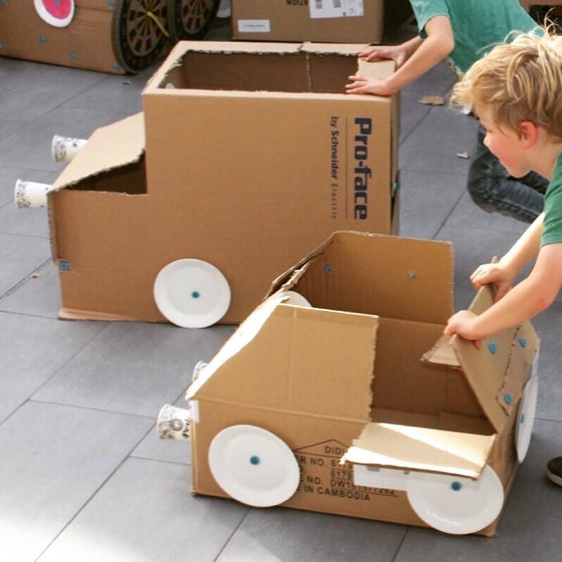 Cardboard car race Makedo cardboard construction