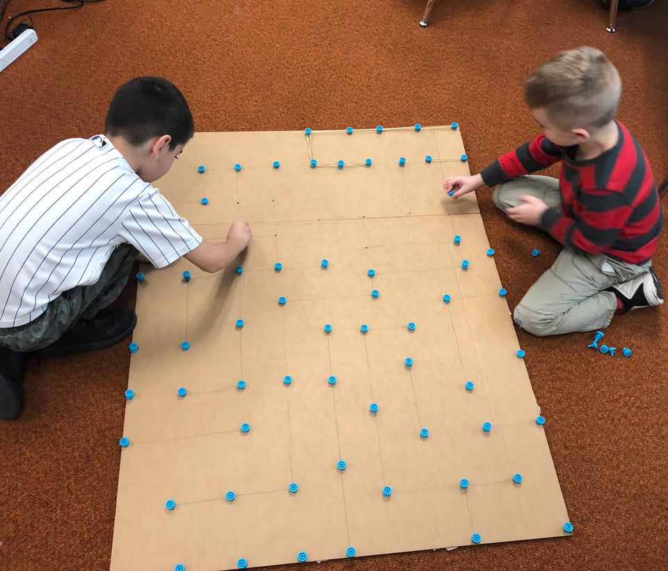 Cardboard maze under construction with Makedo, soon ready for the Sphero robot.