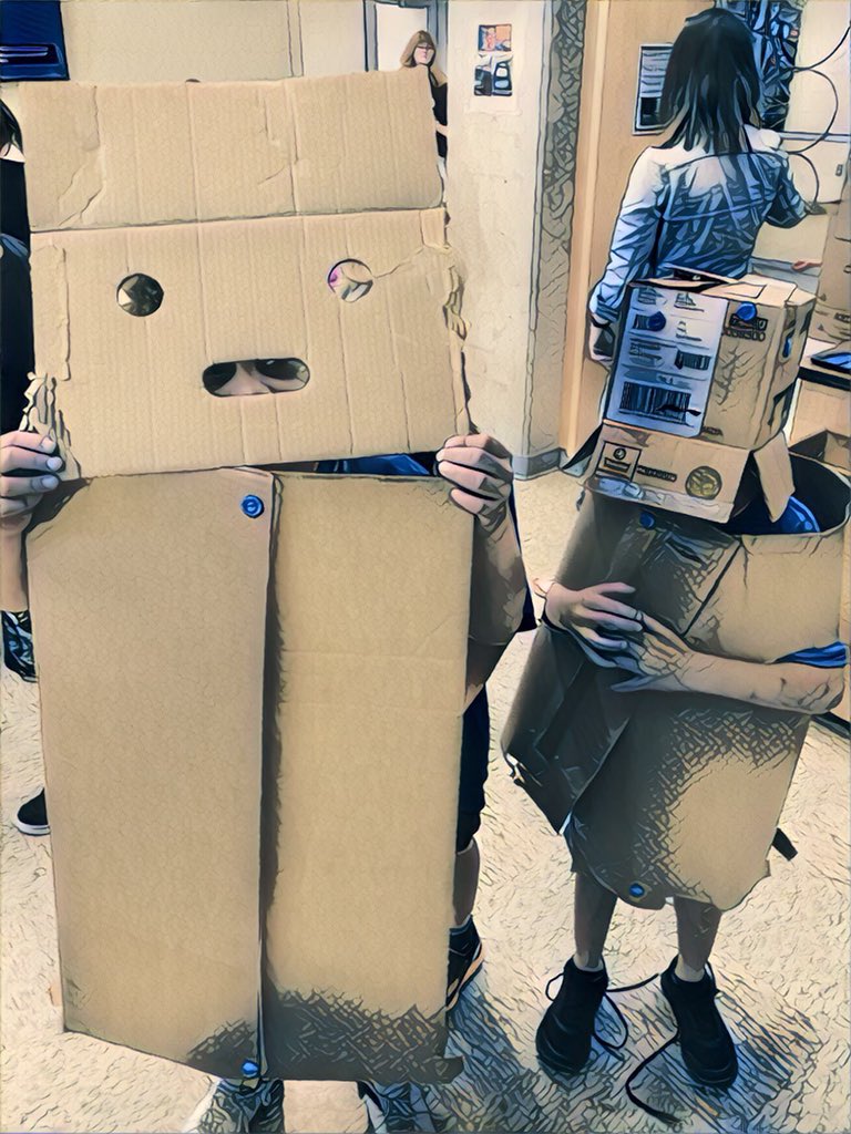 Robot costume Makedo cardboard construction via twitter jen_gilpin